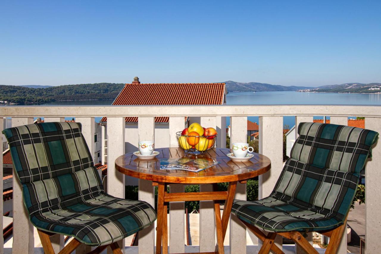 Villa Bianca Trogir Luaran gambar