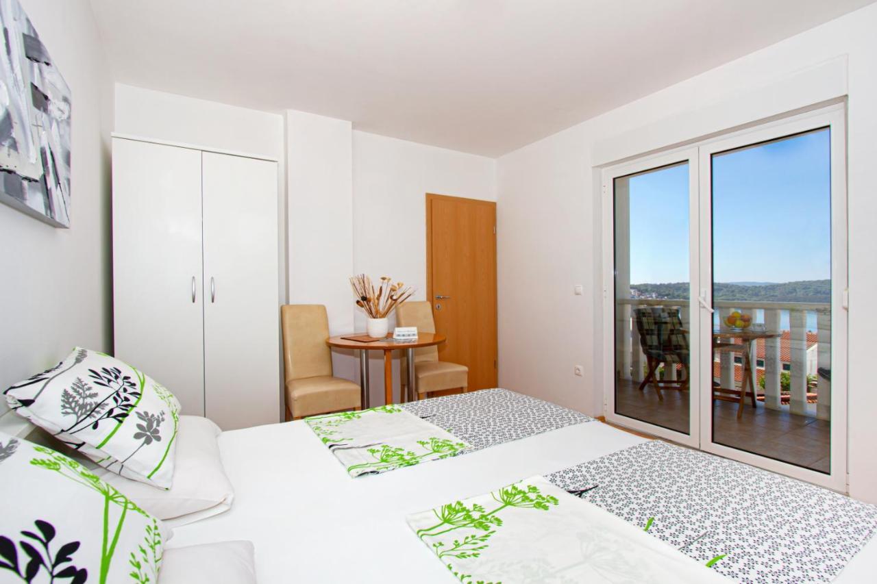 Villa Bianca Trogir Luaran gambar