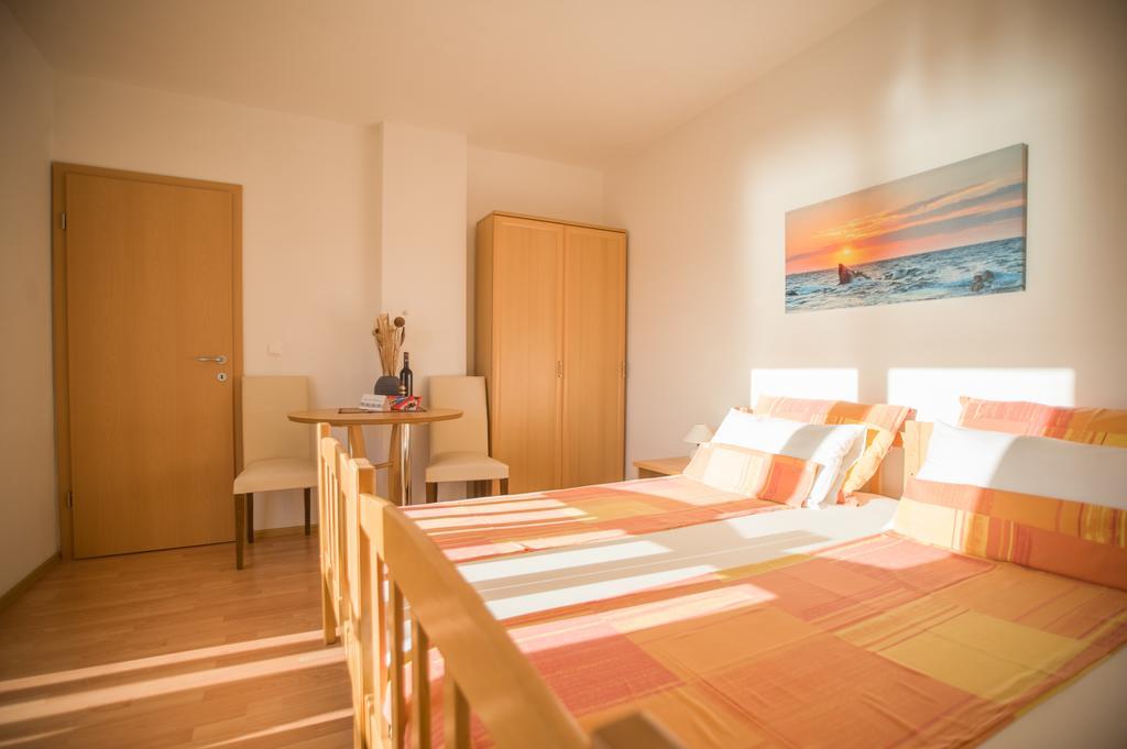 Villa Bianca Trogir Luaran gambar