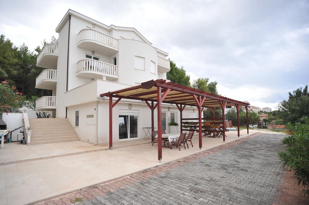 Villa Bianca Trogir Luaran gambar