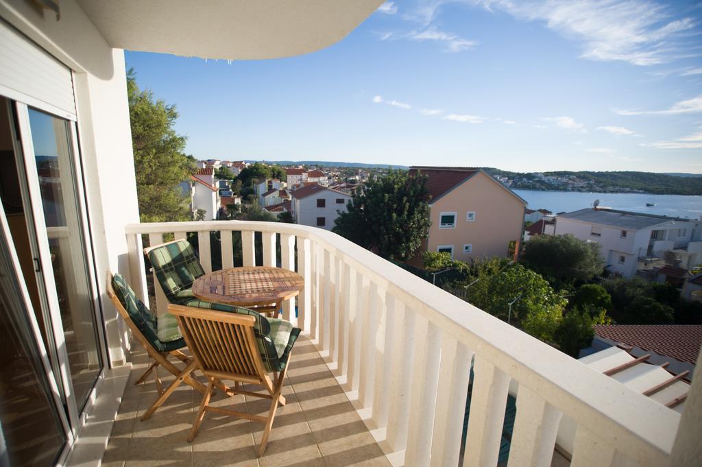 Villa Bianca Trogir Luaran gambar