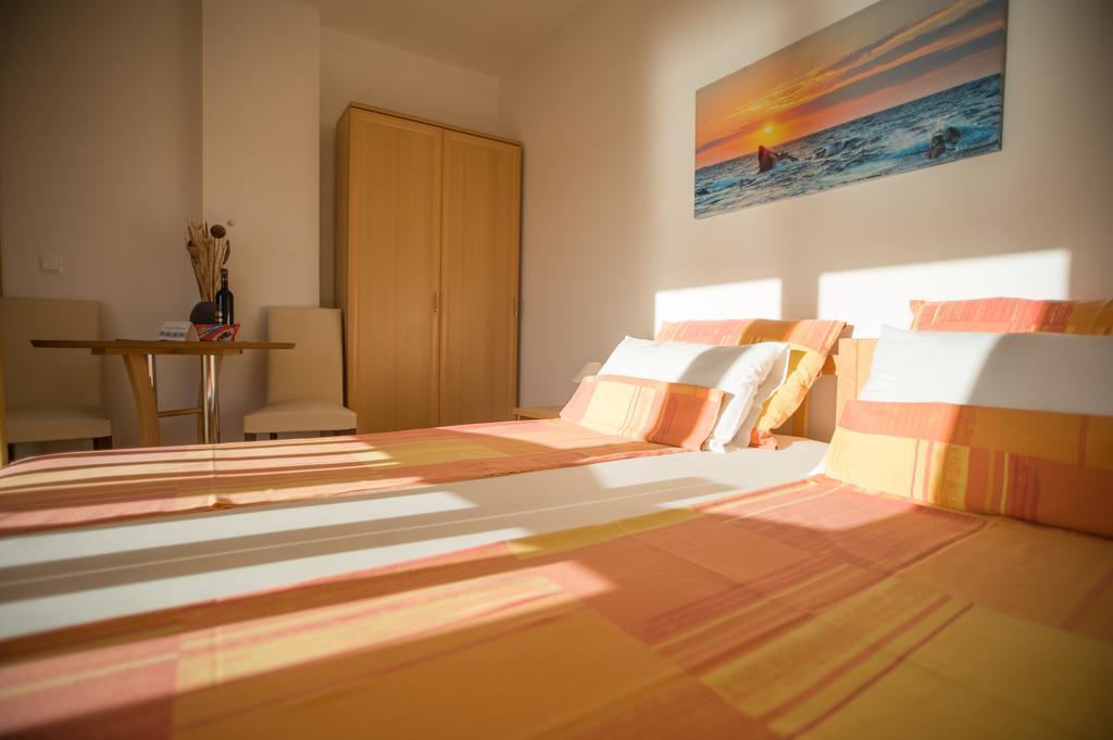 Villa Bianca Trogir Luaran gambar